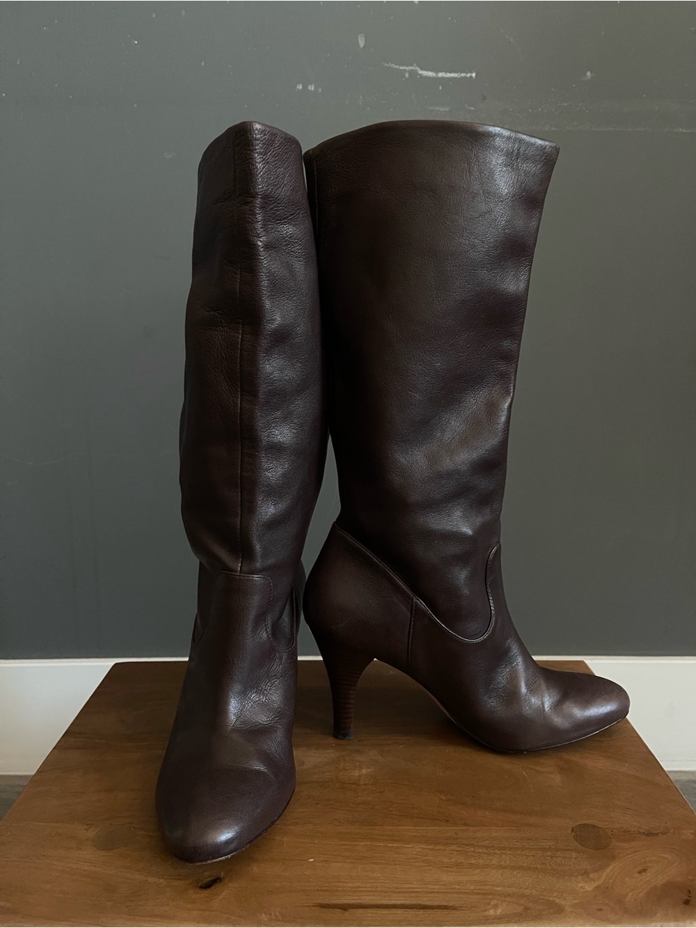Arturo Chiang Brown Leather Knee High Stiletto Boots 5.5M Quiet Luxury